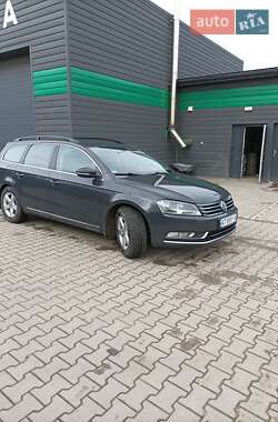 Универсал Volkswagen Passat 2011 в 