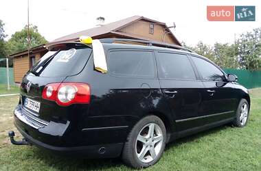 Универсал Volkswagen Passat 2006 в Радехове