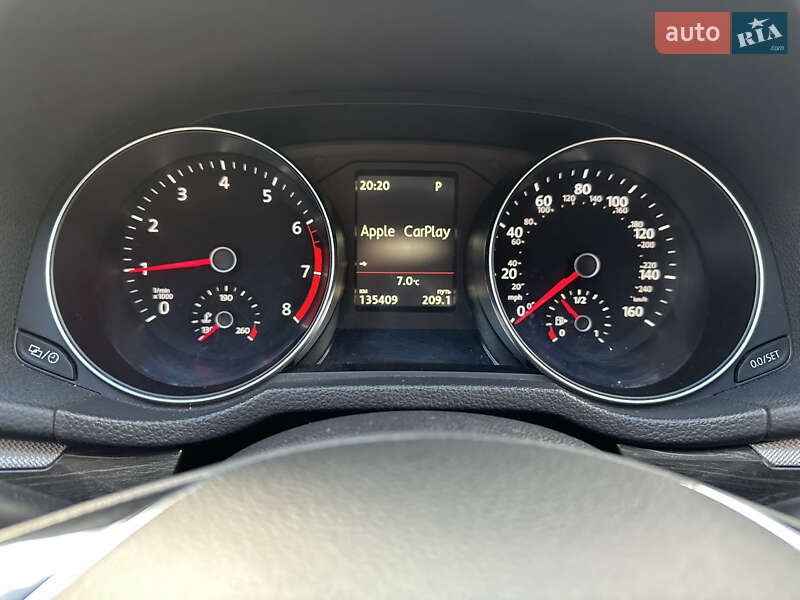 Седан Volkswagen Passat 2016 в Виннице