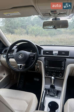 Седан Volkswagen Passat 2014 в 
