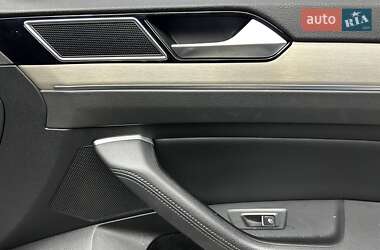 Универсал Volkswagen Passat 2018 в 