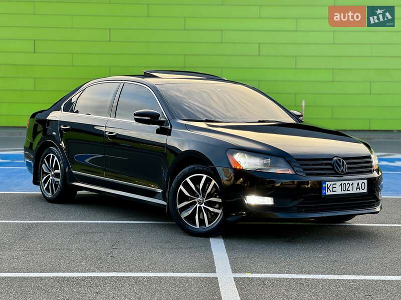 Седан Volkswagen Passat 2014 в Киеве