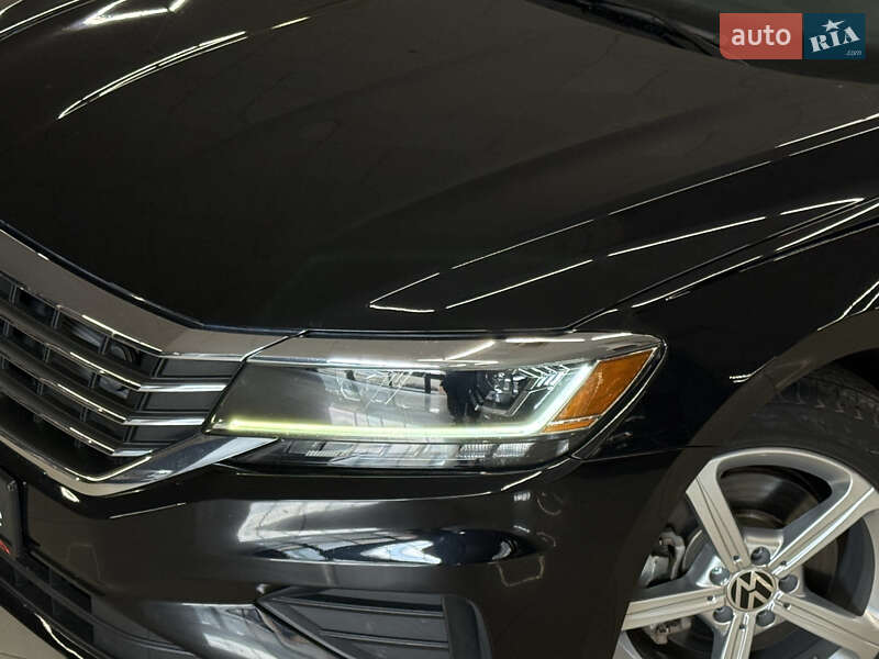 Седан Volkswagen Passat 2021 в Николаеве