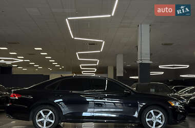 Седан Volkswagen Passat 2021 в 