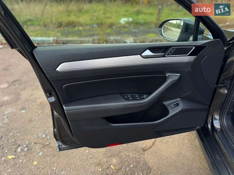 Универсал Volkswagen Passat 2019 в Бердичеве