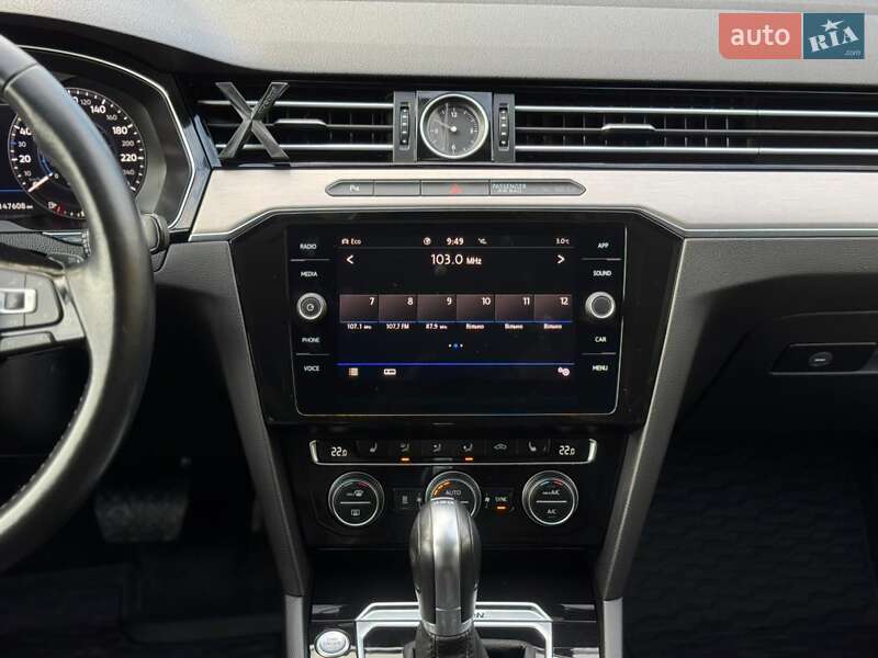 Универсал Volkswagen Passat 2019 в Бердичеве