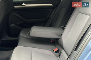Универсал Volkswagen Passat 2015 в 