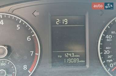 Седан Volkswagen Passat 2013 в 