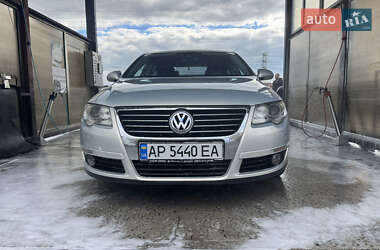 Седан Volkswagen Passat 2010 в 