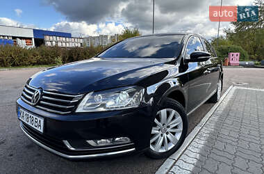 Седан Volkswagen Passat 2013 в 