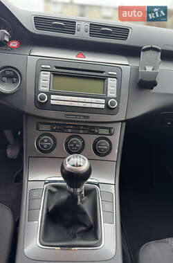 Универсал Volkswagen Passat 2007 в 