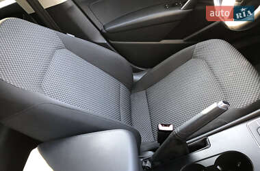 Седан Volkswagen Passat 2013 в 