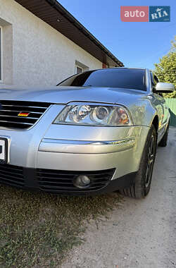 Седан Volkswagen Passat 2004 в Полтаве