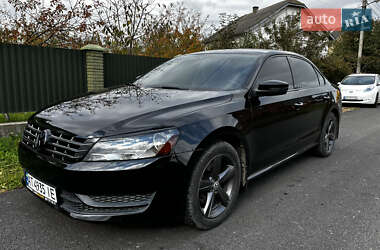 Седан Volkswagen Passat 2012 в Ивано-Франковске