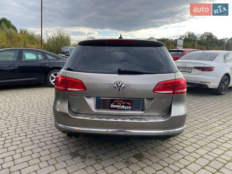 Универсал Volkswagen Passat 2013 в Львове