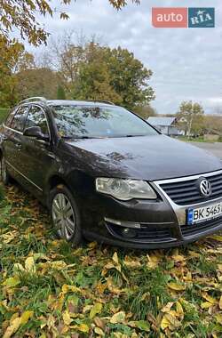 Універсал Volkswagen Passat 2009 в Дубні