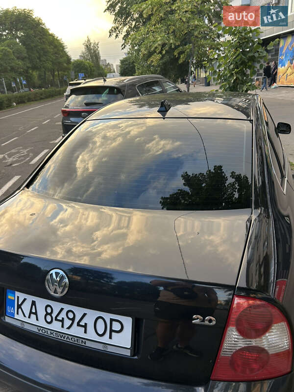 Седан Volkswagen Passat 2003 в Киеве фото 7 Седан Volkswagen Passat 2003 в Киеве