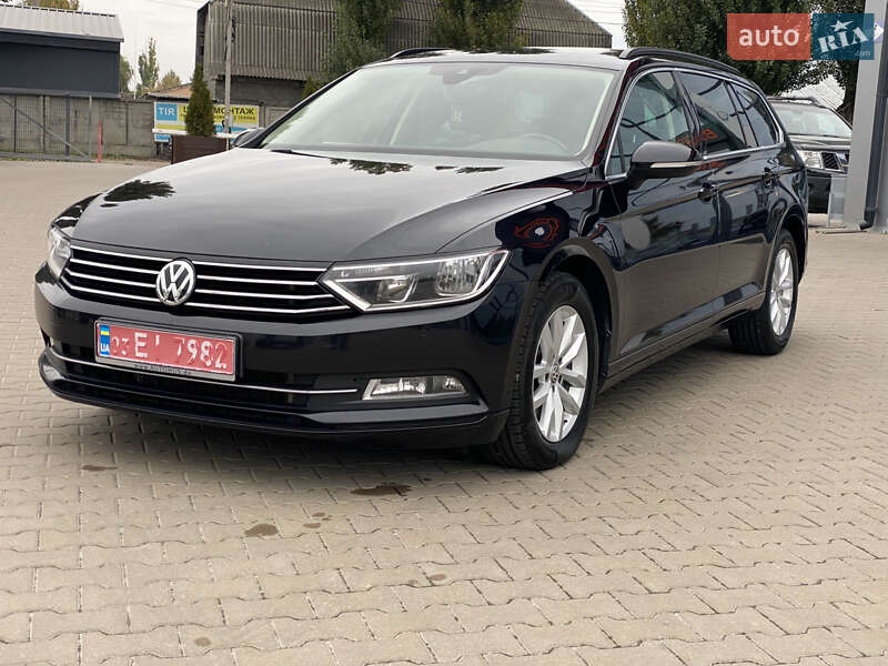Універсал Volkswagen Passat 2018 в Києві