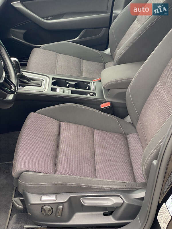 Універсал Volkswagen Passat 2018 в Києві