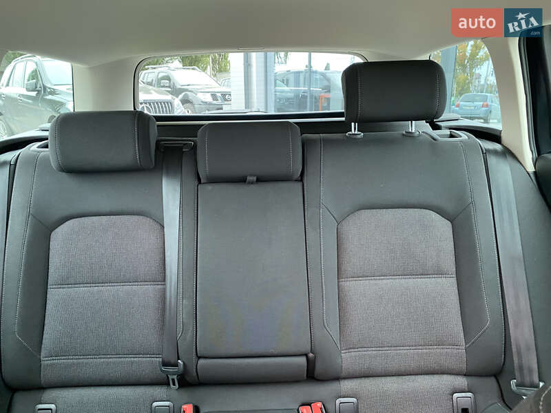 Універсал Volkswagen Passat 2018 в Києві