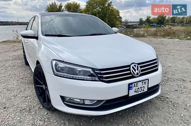 Седан Volkswagen Passat 2011 в Дніпрі