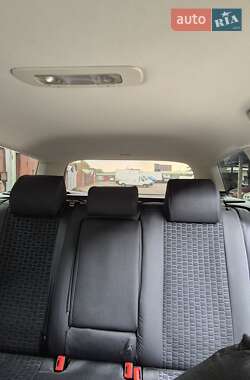 Универсал Volkswagen Passat 2013 в 