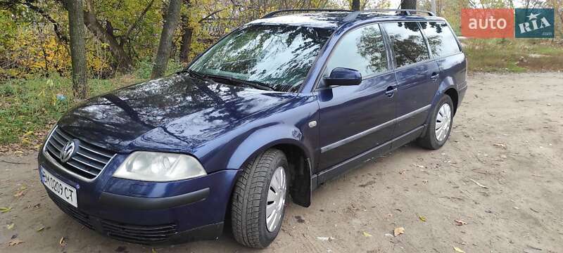 Универсал Volkswagen Passat 2002 в Сумах