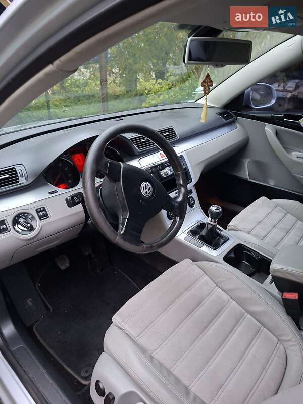 Седан Volkswagen Passat 2008 в Виннице