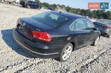 Седан Volkswagen Passat 2015 в 