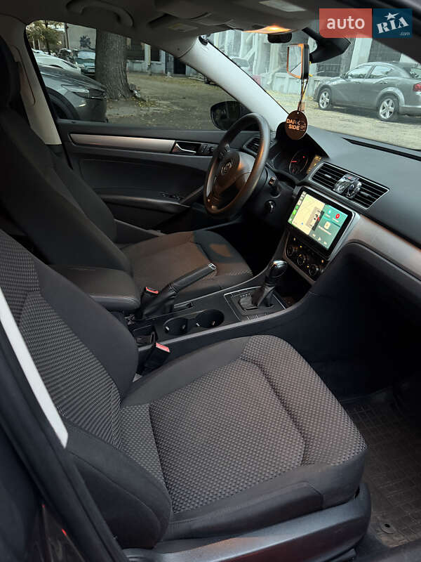 Седан Volkswagen Passat 2012 в Днепре фото 15 Седан Volkswagen Passat 2012 в Днепре