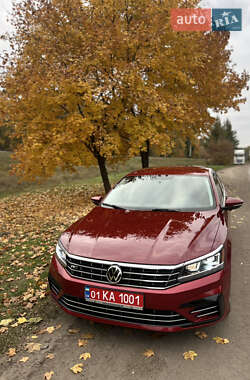 Седан Volkswagen Passat 2016 в Лубнах