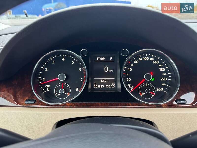 Седан Volkswagen Passat 2011 в Решетиловке
