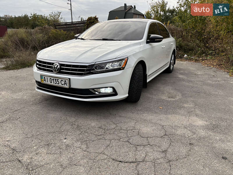 Седан Volkswagen Passat 2016 в Києві фото 3 Седан Volkswagen Passat 2016 в Києві