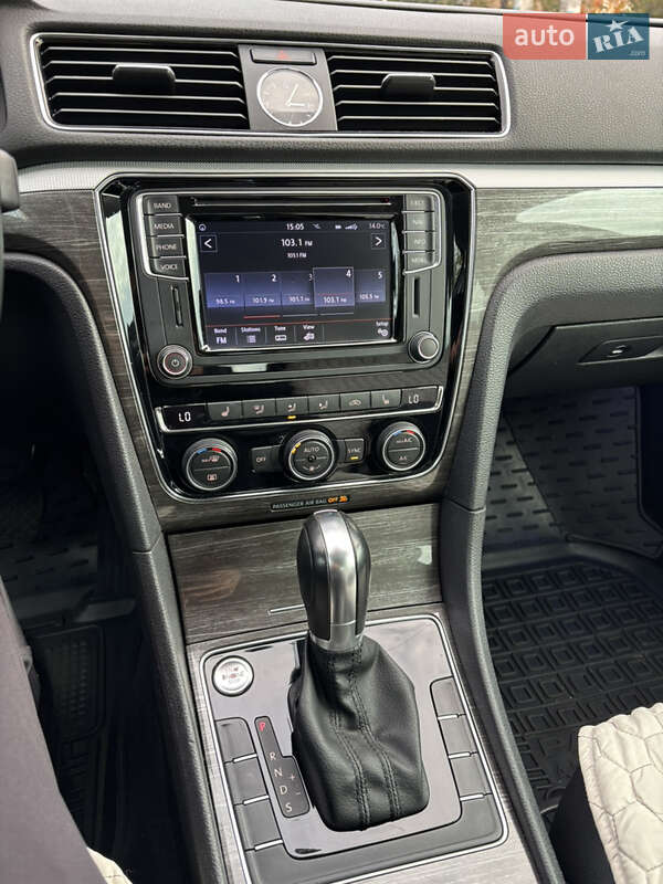 Седан Volkswagen Passat 2016 в Києві фото 17 Седан Volkswagen Passat 2016 в Києві