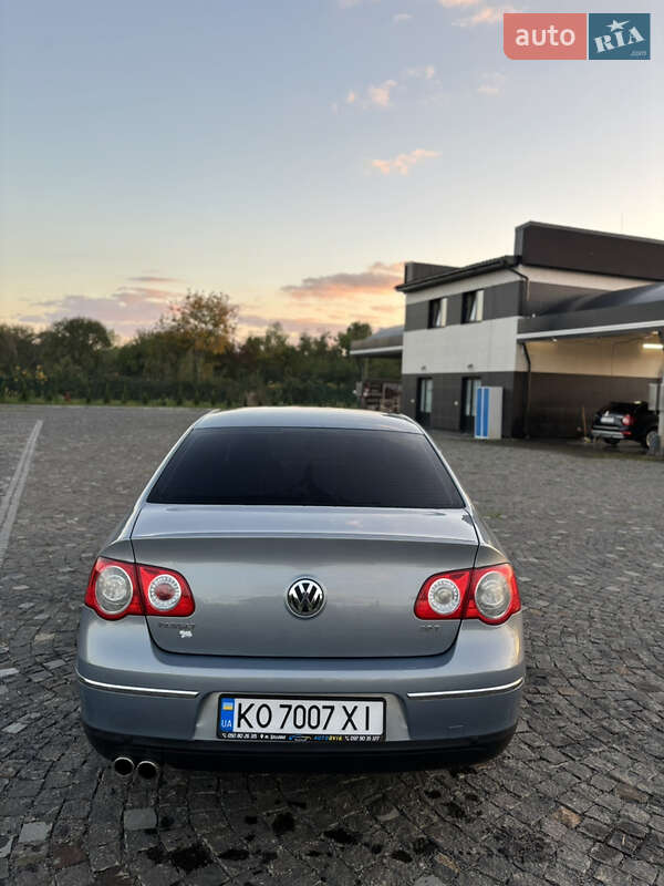 Седан Volkswagen Passat 2010 в Иршаве