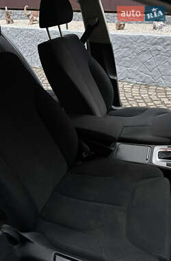 Седан Volkswagen Passat 2010 в 