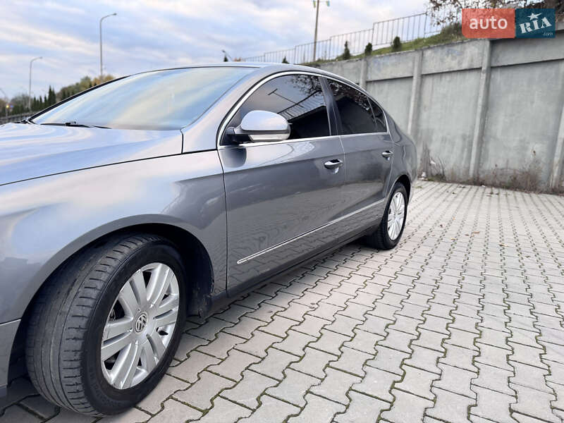 Седан Volkswagen Passat 2007 в Дрогобичі