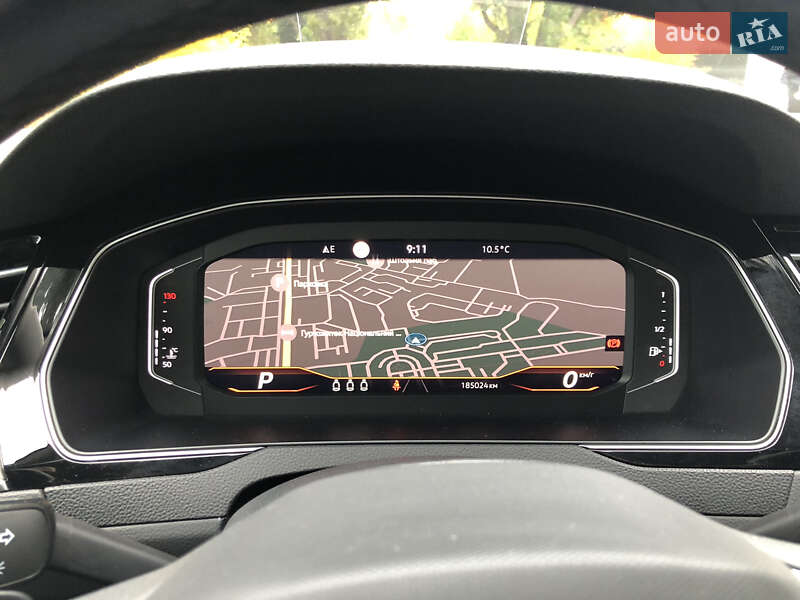 Универсал Volkswagen Passat 2020 в Киеве