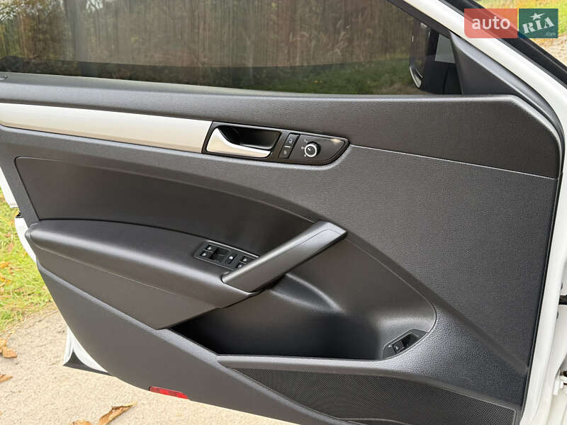 Седан Volkswagen Passat 2015 в Дубні фото 22 Седан Volkswagen Passat 2015 в Дубні