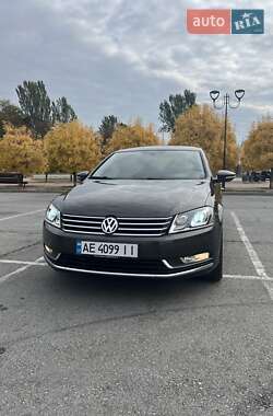 Седан Volkswagen Passat 2011 в Запорожье