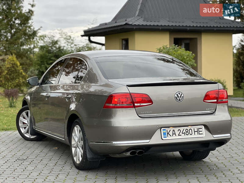 Седан Volkswagen Passat 2012 в Коломиї