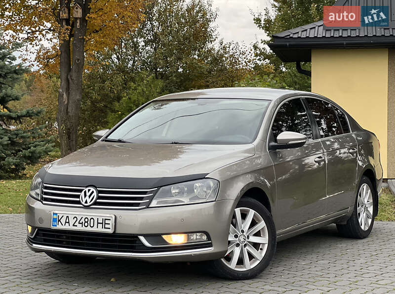 Седан Volkswagen Passat 2012 в Коломиї