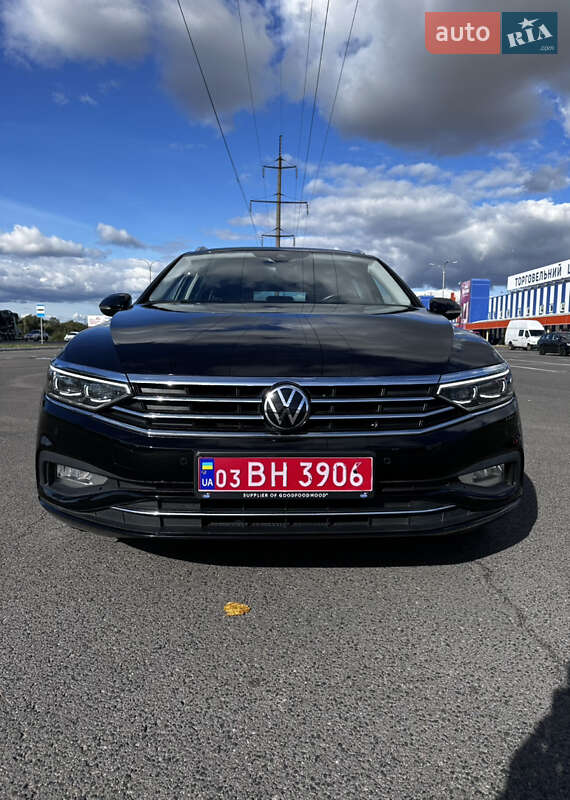 Универсал Volkswagen Passat 2020 в Луцке фото Универсал Volkswagen Passat 2020 в Луцке