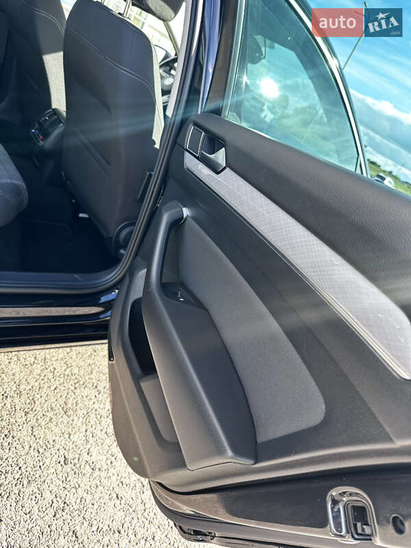 Универсал Volkswagen Passat 2020 в Луцке фото 21 Универсал Volkswagen Passat 2020 в Луцке