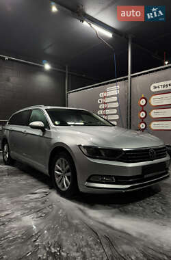 Универсал Volkswagen Passat 2017 в 