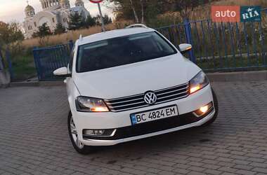 Универсал Volkswagen Passat 2012 в 