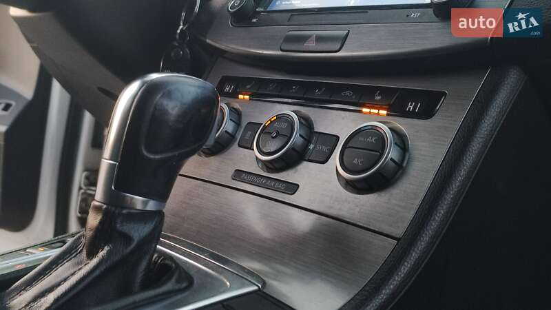 Універсал Volkswagen Passat 2012 в Дрогобичі