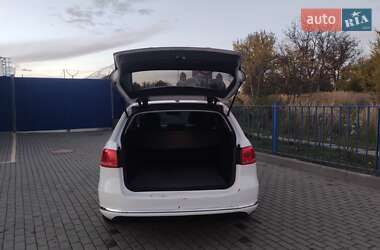 Универсал Volkswagen Passat 2012 в 