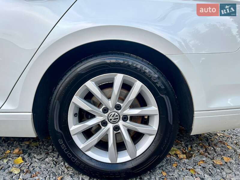 Седан Volkswagen Passat 2017 в Полтаве фото 13 Седан Volkswagen Passat 2017 в Полтаве