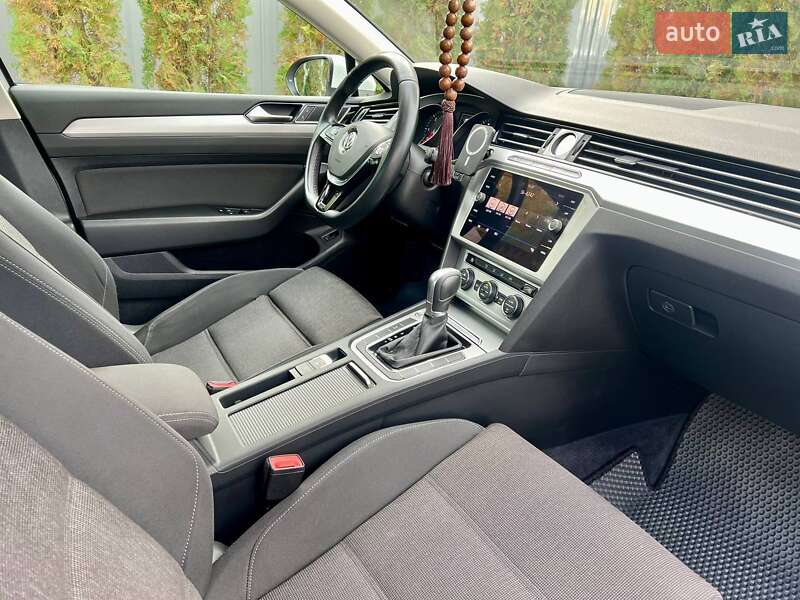 Седан Volkswagen Passat 2017 в Полтаве фото 84 Седан Volkswagen Passat 2017 в Полтаве